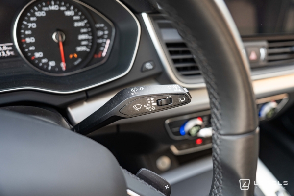 Audi Q5 2.0 TDI 204 Ch Hybride Quattro Design S Tronic 7