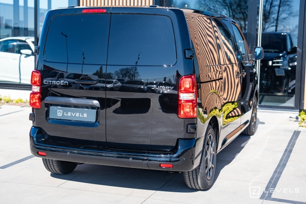 Utilitaire Citroën Jumpy M 2.2L 180 CH Cabine Approfondie 5 places EAT8 - 32908 € HT