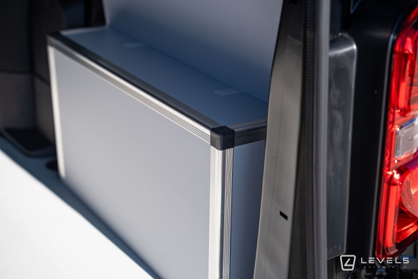 Utilitaire Citroën Jumpy M 2.2L 180 CH Cabine Approfondie 5 places EAT8 - 32908 € HT