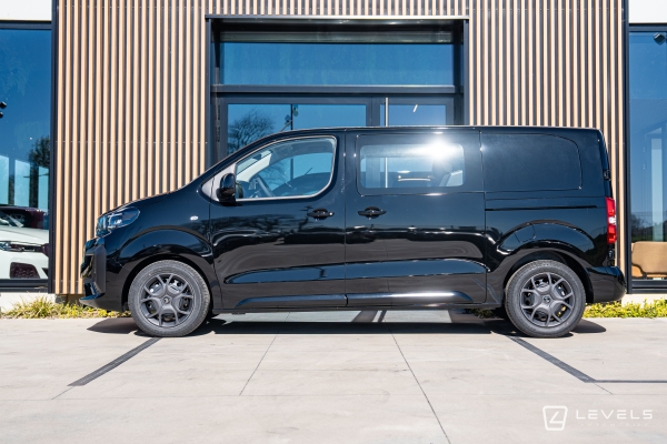 Utilitaire Citroën Jumpy M 2.2L 180 CH Cabine Approfondie 5 places EAT8 - 32908 € HT