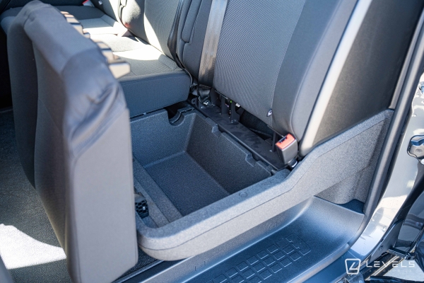 Utilitaire Citroën Jumpy M 2.2L 180 CH Cabine Approfondie 5 places EAT8 - 32908 € HT