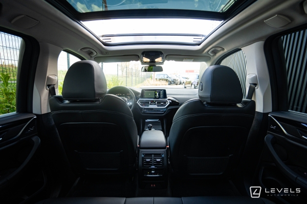 BMW X3 xDrive30e 292 ch Business Design BVA8