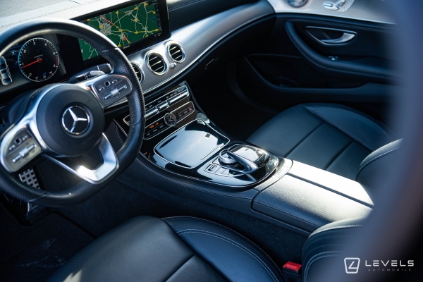 Mercedes Classe E 200D 160 Ch  AMG LINE