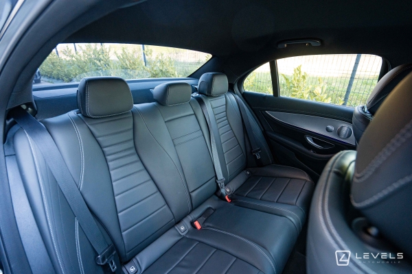 Mercedes Classe E 200D 160 Ch  AMG LINE