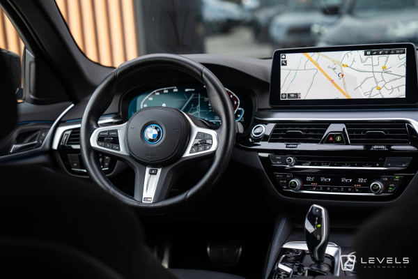 BMW Série 5 Touring 530e xDrive 292 ch M Sport BVA8