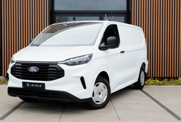 Utilitaire FORD Transit Custom 136ch Fourgon tôlé 280 L1H1 2.0 EcoBlue 25825€ HT