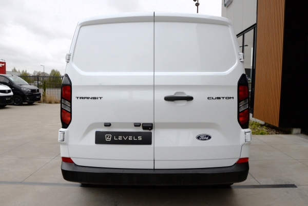 Utilitaire FORD Transit Custom 136ch Fourgon tôlé 280 L1H1 2.0 EcoBlue 25825€ HT