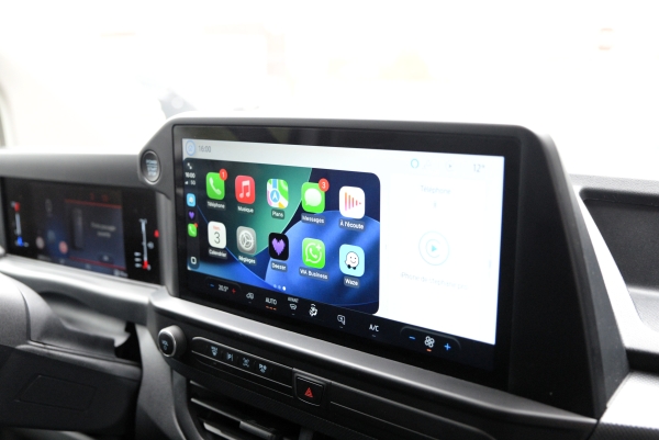 Utilitaire FORD Transit Custom 136ch Fourgon tôlé 280 L1H1 2.0 EcoBlue 25825€ HT