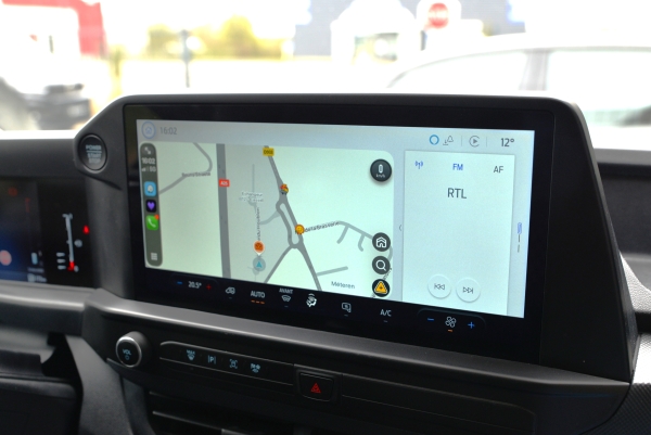 Utilitaire FORD Transit Custom 136ch Fourgon tôlé 280 L1H1 2.0 EcoBlue 25825€ HT