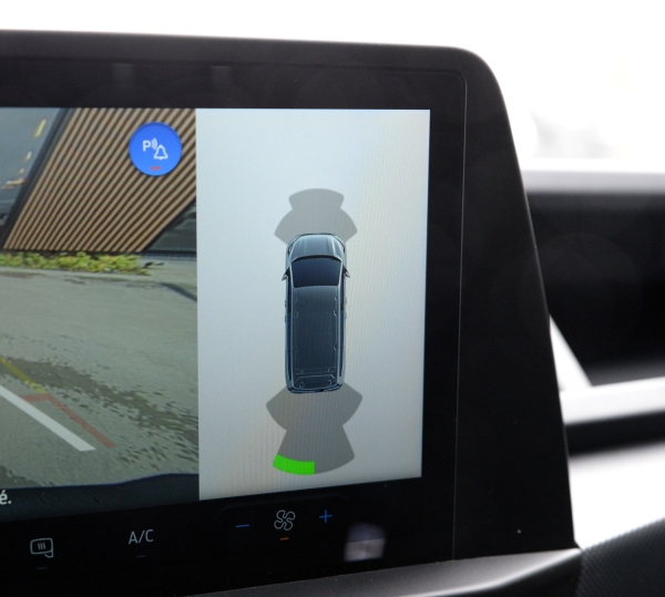 Utilitaire FORD Transit Custom 136ch Fourgon tôlé 280 L1H1 2.0 EcoBlue 25825€ HT