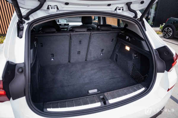 BMW X2 sDrive 18i 136ch LOUGNE BVM
