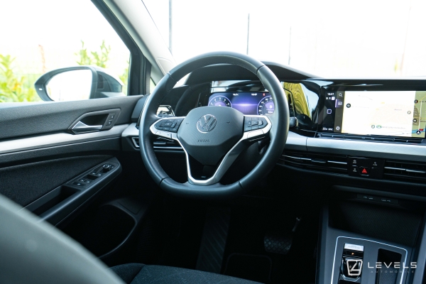  Volkswagen Golf 8 1.0 eTSI 110ch DSG7 Life Business