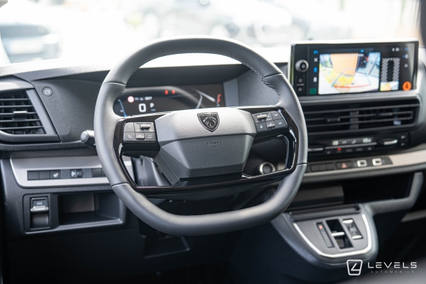 Utilitaire PEUGEOT EXPERT XL 2.2 HDI 180 BVA CABINE APPROFONDIE 5 P 33325 €HT