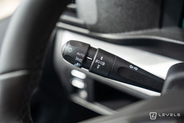 Utilitaire PEUGEOT EXPERT XL 2.2 HDI 180 BVA CABINE APPROFONDIE 5 P 33325 €HT