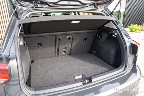  Volkswagen Golf 8 1.0 eTSI 110ch DSG7 Life Business