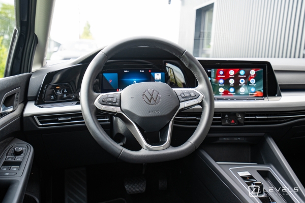  Volkswagen Golf 8 1.0 eTSI 110ch DSG7 Life Business