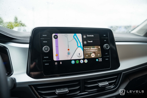 Volkswagen T-ROC II 1.5 ETSI EVO2 HYBRID 150 R-LINE DSG7