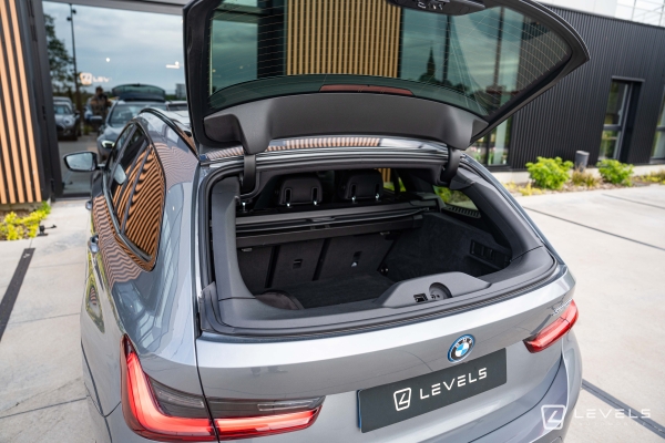BMW SERIE 320e TOURING 204Ch M Sport