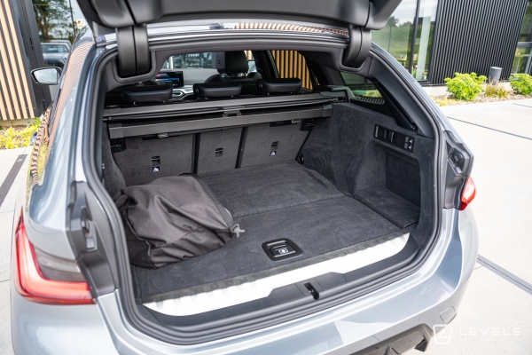 BMW SERIE 320e TOURING 204Ch M Sport