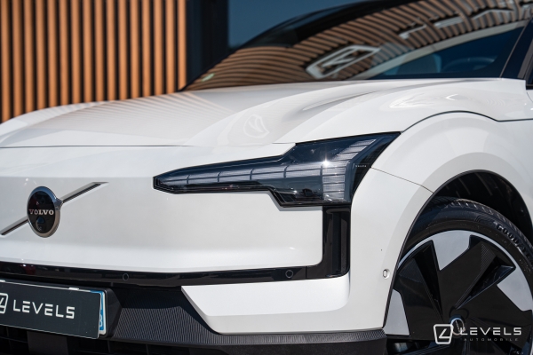  Volvo EX30 272 ch Single Extended Range Ultra 69kwh