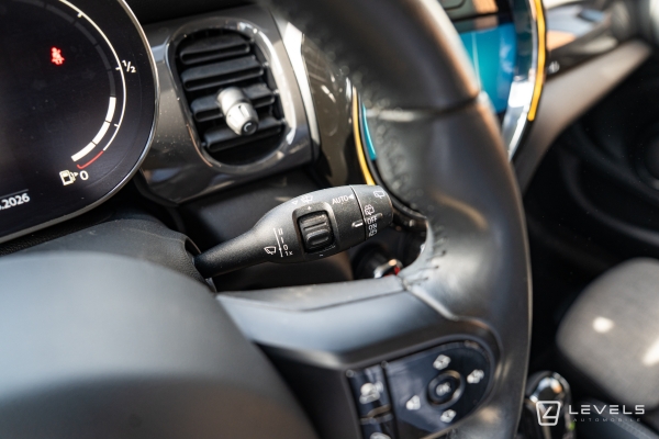 Mini Cooper 136 ch Essential 5P BVA7