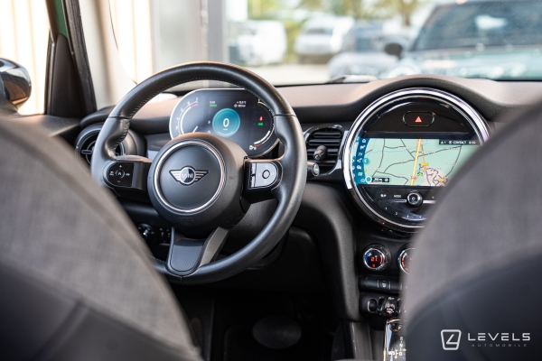 Mini Cooper 136 ch Essential 5P BVA7