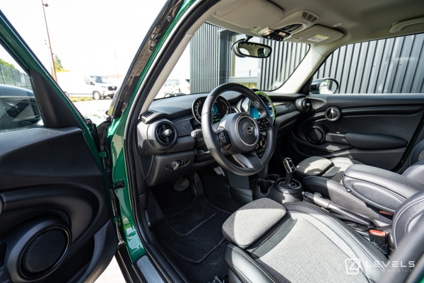 Mini Cooper 136 ch Essential 5P BVA7