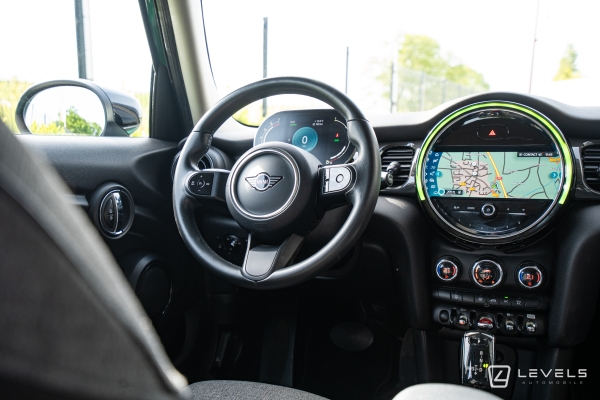 Mini Cooper 136 ch Essential 5P BVA7