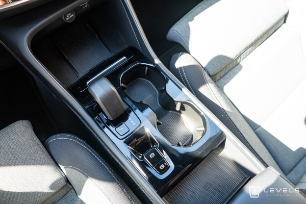  Volvo XC40 T5 Recharge 262 Ch Plus