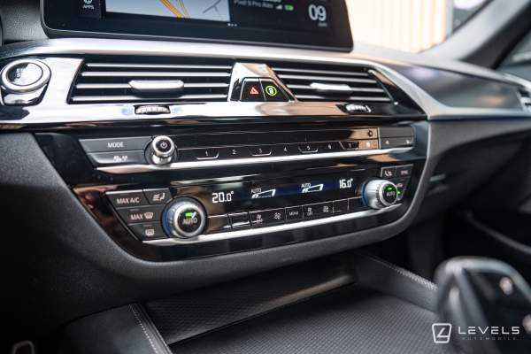 BMW Serie 520i 184 ch M Sport BVA8