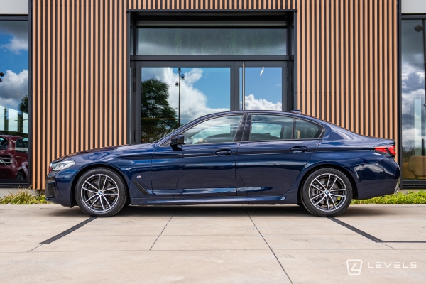 BMW Serie 520i 184 ch M Sport BVA8