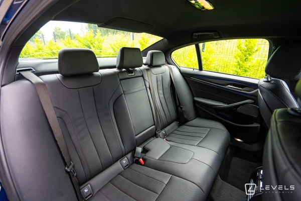 BMW Serie 520i 184 ch M Sport BVA8