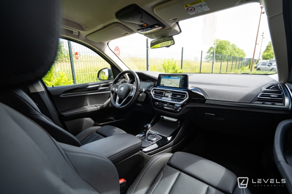 BMW X3 18D Sdrive 150 ch XLine