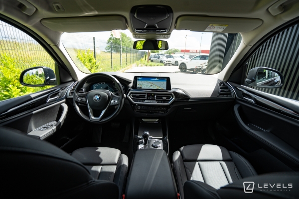 BMW X3 18D Sdrive 150 ch XLine