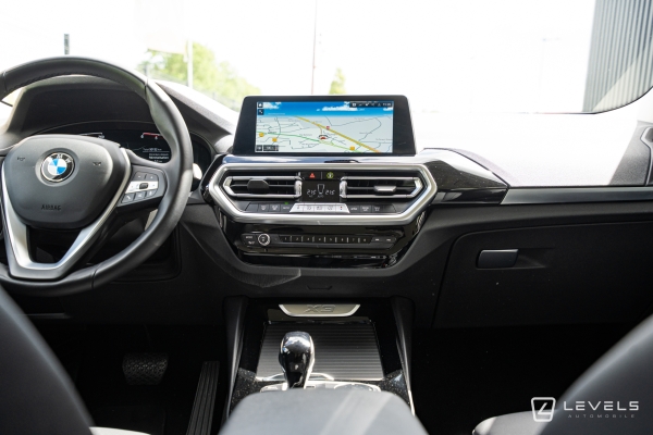 BMW X3 18D Sdrive 150 ch XLine