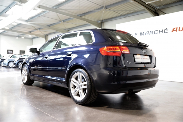 Audi A3 SPORTBACK 2.0 TDI 140 AMBITION LUXE STRONIC