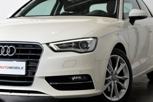 Audi A3 2.0 TDI 150 CH AMBITION LUXE