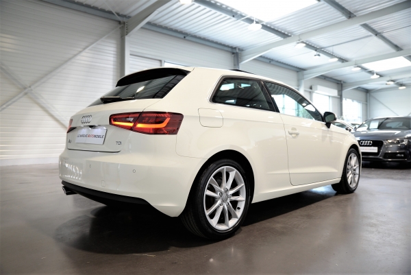 Audi A3 2.0 TDI 150 CH AMBITION LUXE