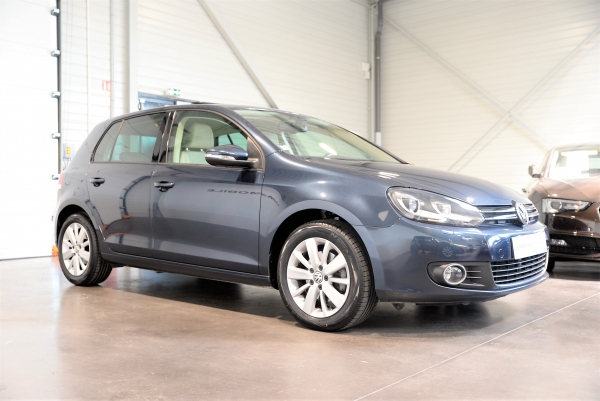  Volkswagen GOLF 2.0 TDI 140 CH CARAT EDITION