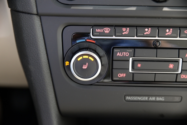  Volkswagen GOLF 2.0 TDI 140 CH CARAT EDITION