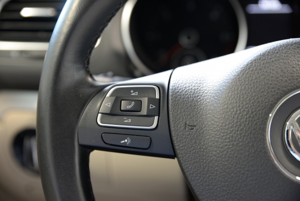  Volkswagen GOLF 2.0 TDI 140 CH CARAT EDITION