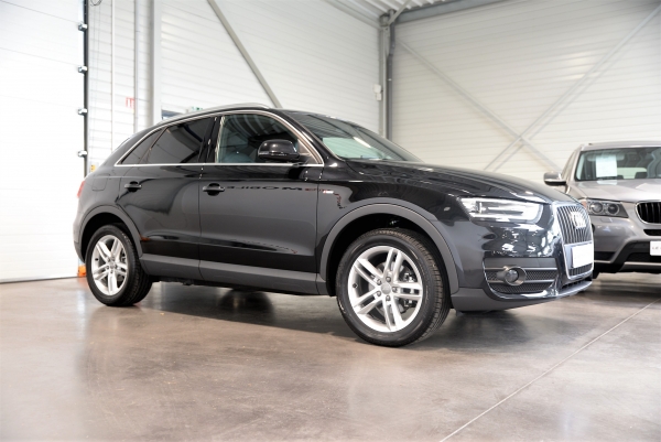 Audi Q3 2.0 TDI 140 S LINE