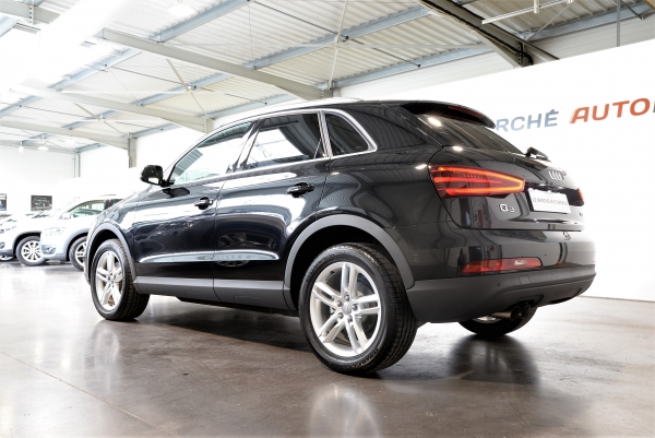 Audi Q3 2.0 TDI 140 S LINE