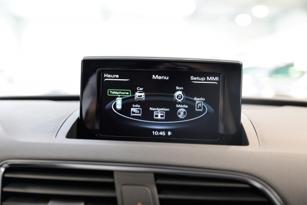 Audi Q3 2.0 TDI 140 S LINE