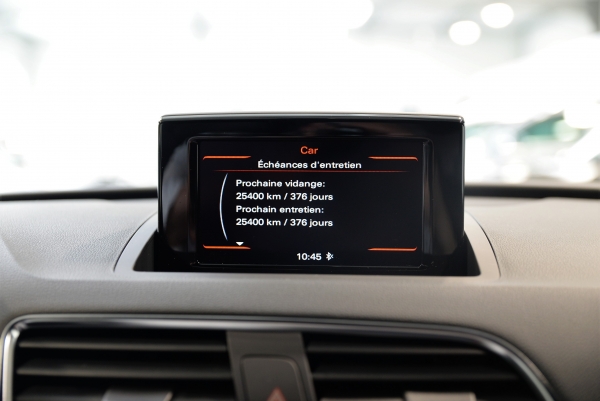 Audi Q3 2.0 TDI 140 S LINE