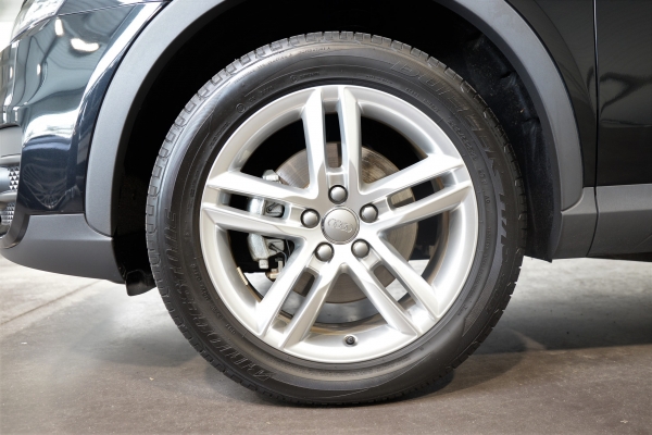 Audi Q3 2.0 TDI 140 S LINE