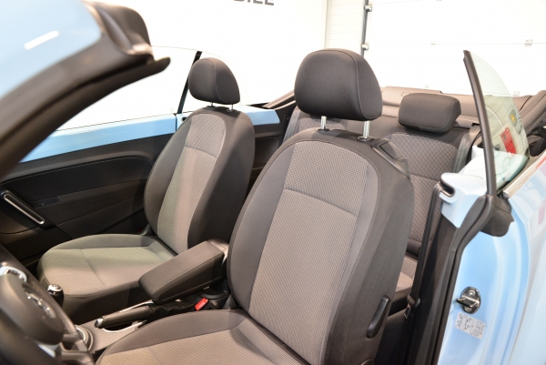  Volkswagen Coccinelle 2.0 TDI 140 ch CABRIOLET VINTAGE