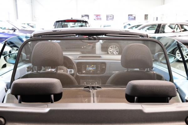  Volkswagen Coccinelle 2.0 TDI 140 ch CABRIOLET VINTAGE