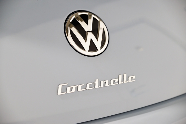 Volkswagen Coccinelle 2.0 TDI 140 ch CABRIOLET VINTAGE