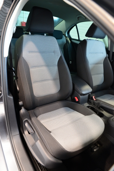  Volkswagen JETTA HYBRID TSI 170 CH CARAT DSG7